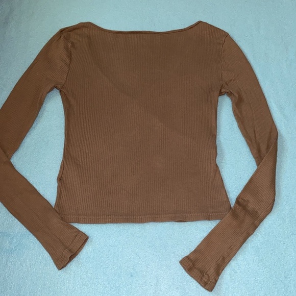 H&M DIVIDED faux wrap olive green stretchy rib knit long sleeve crop NEW size S - Picture 2 of 9